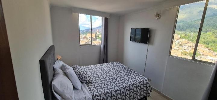 Apartamento Vistas Lindas Cerca Centro Медельїн Екстер'єр фото
