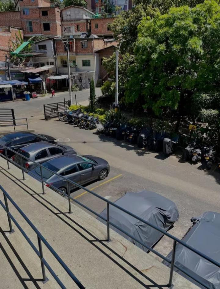 Apartamento Vistas Lindas Cerca Centro Медельїн Екстер'єр фото