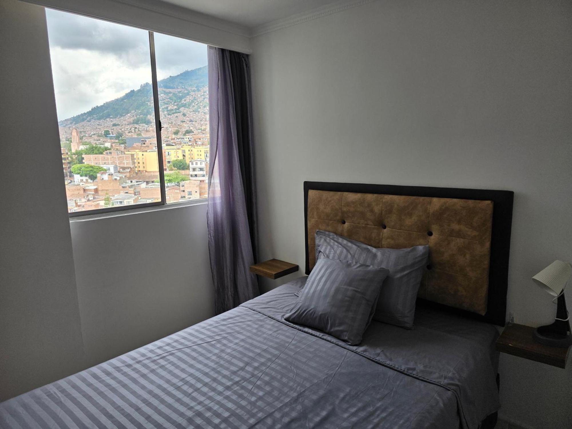 Apartamento Vistas Lindas Cerca Centro Медельїн Екстер'єр фото