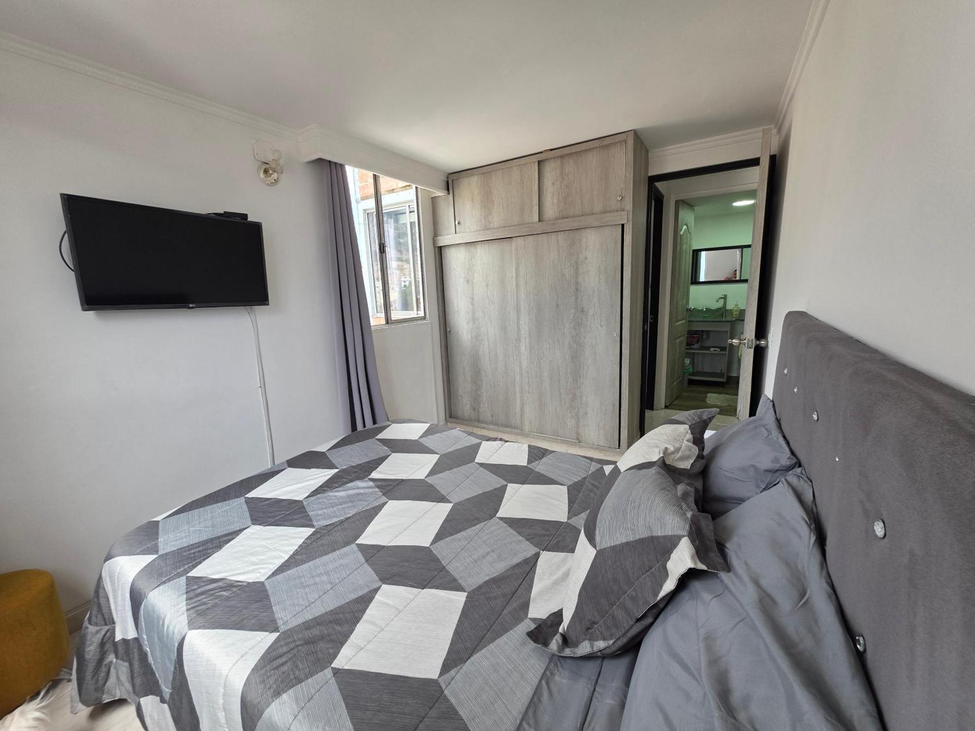 Apartamento Vistas Lindas Cerca Centro Медельїн Екстер'єр фото
